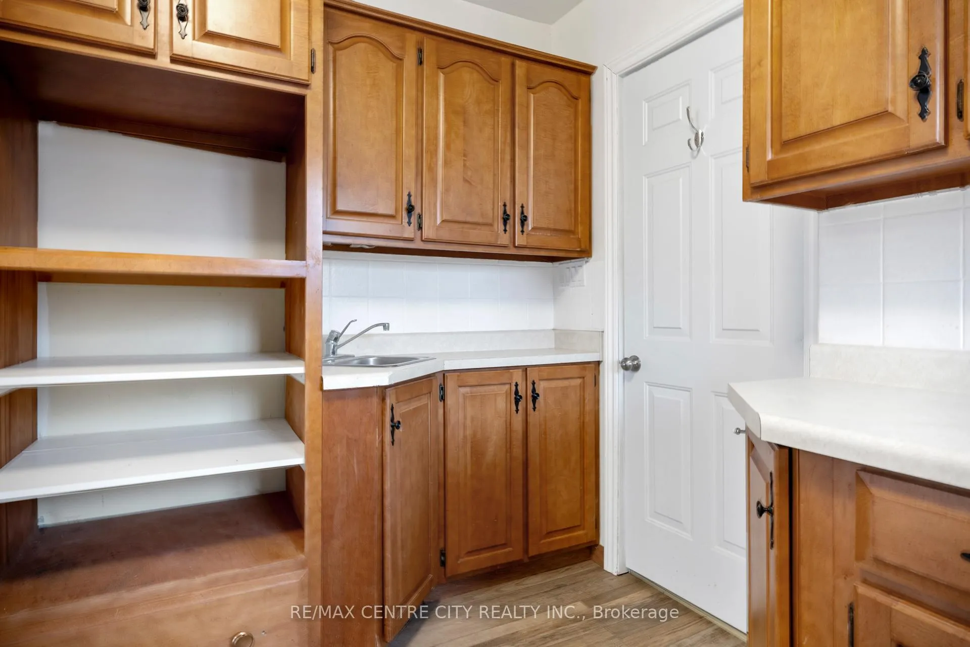 Photo 18 of 42420 John Wise Line, Central Elgin, Rural Central Elgin — HOMEH