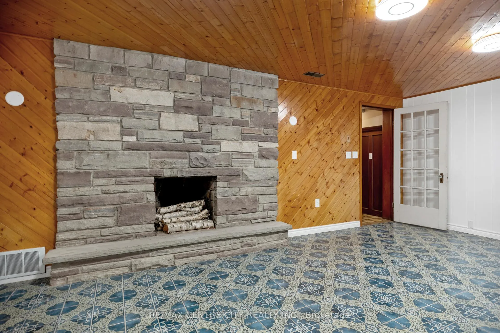 Photo 45 of 42420 John Wise Line, Central Elgin, Rural Central Elgin — HOMEH