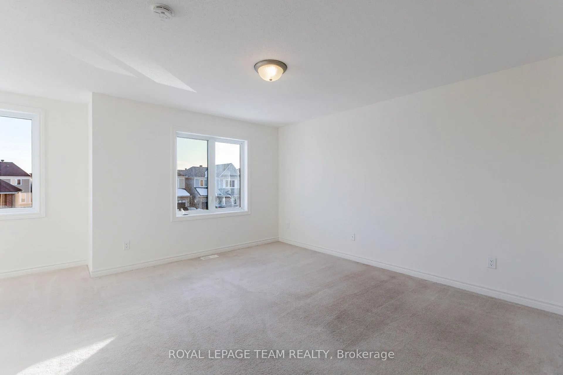 Photo 15 of 637 Clearbrook Drive, Ottawa, Barrhaven - Strandherd — HOMEH
