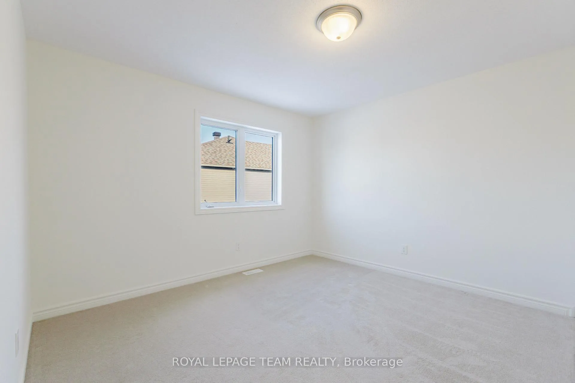 Photo 19 of 637 Clearbrook Drive, Ottawa, Barrhaven - Strandherd — HOMEH