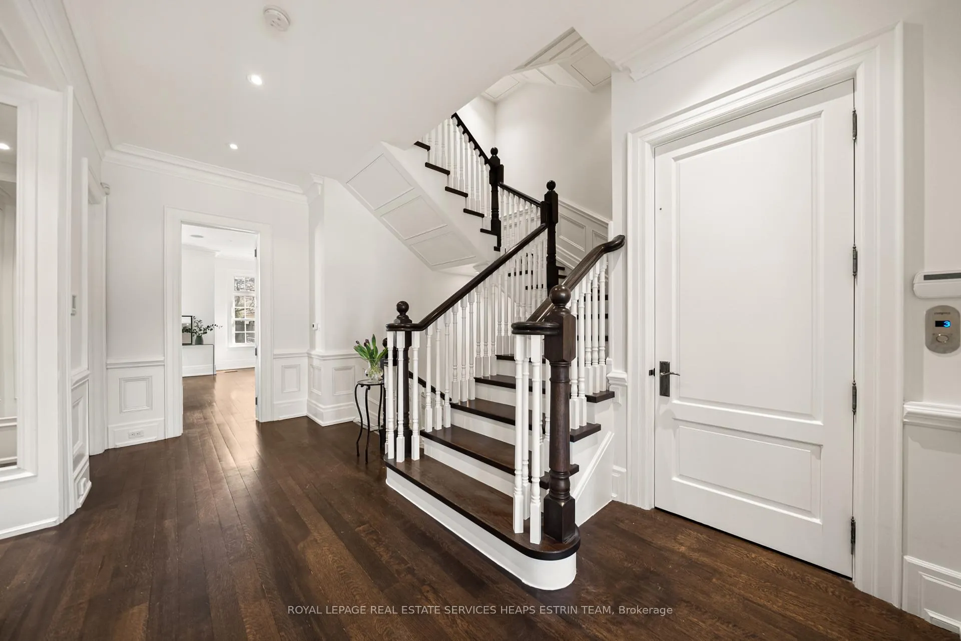 Photo 11 of 243 Rose Park Drive, Toronto, Rosedale-Moore Park — HOMEH