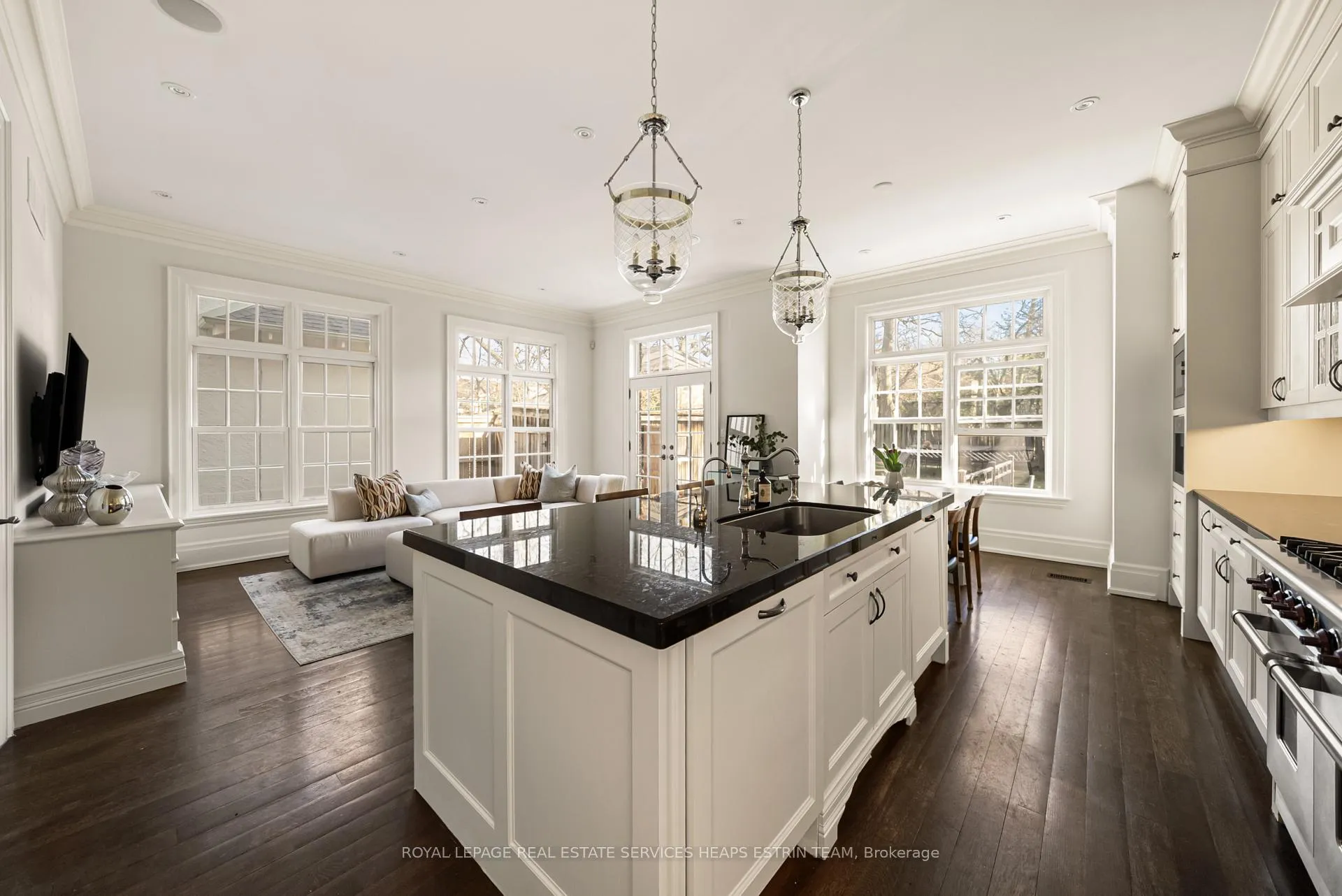 Photo 15 of 243 Rose Park Drive, Toronto, Rosedale-Moore Park — HOMEH
