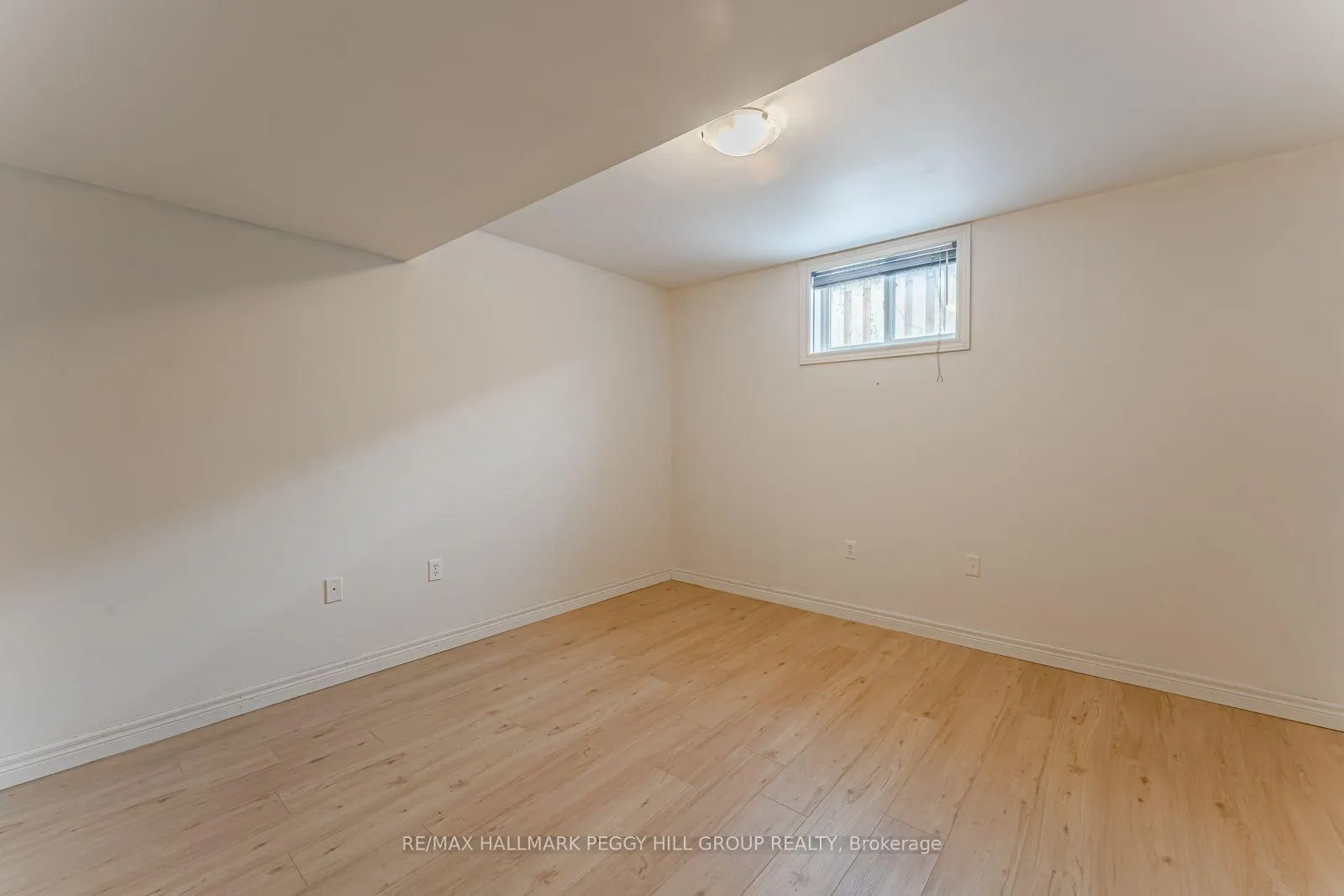 Photo 6 of Unit Lower, 12 Quinlan Road, Barrie, Georgian Drive — HOMEH