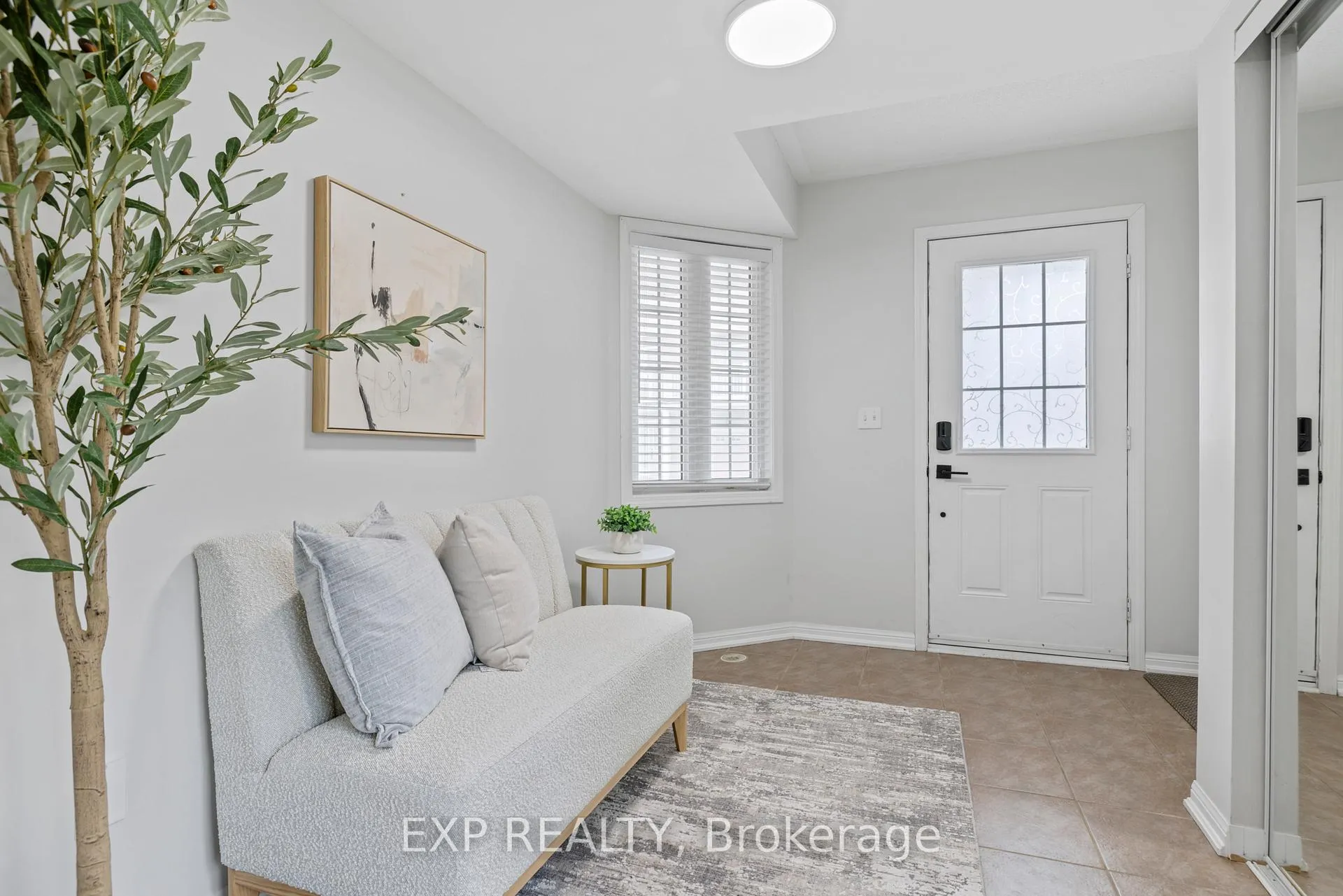 Photo 2 of Unit 88, 620 Ferguson Drive, Milton, Beaty — HOMEH