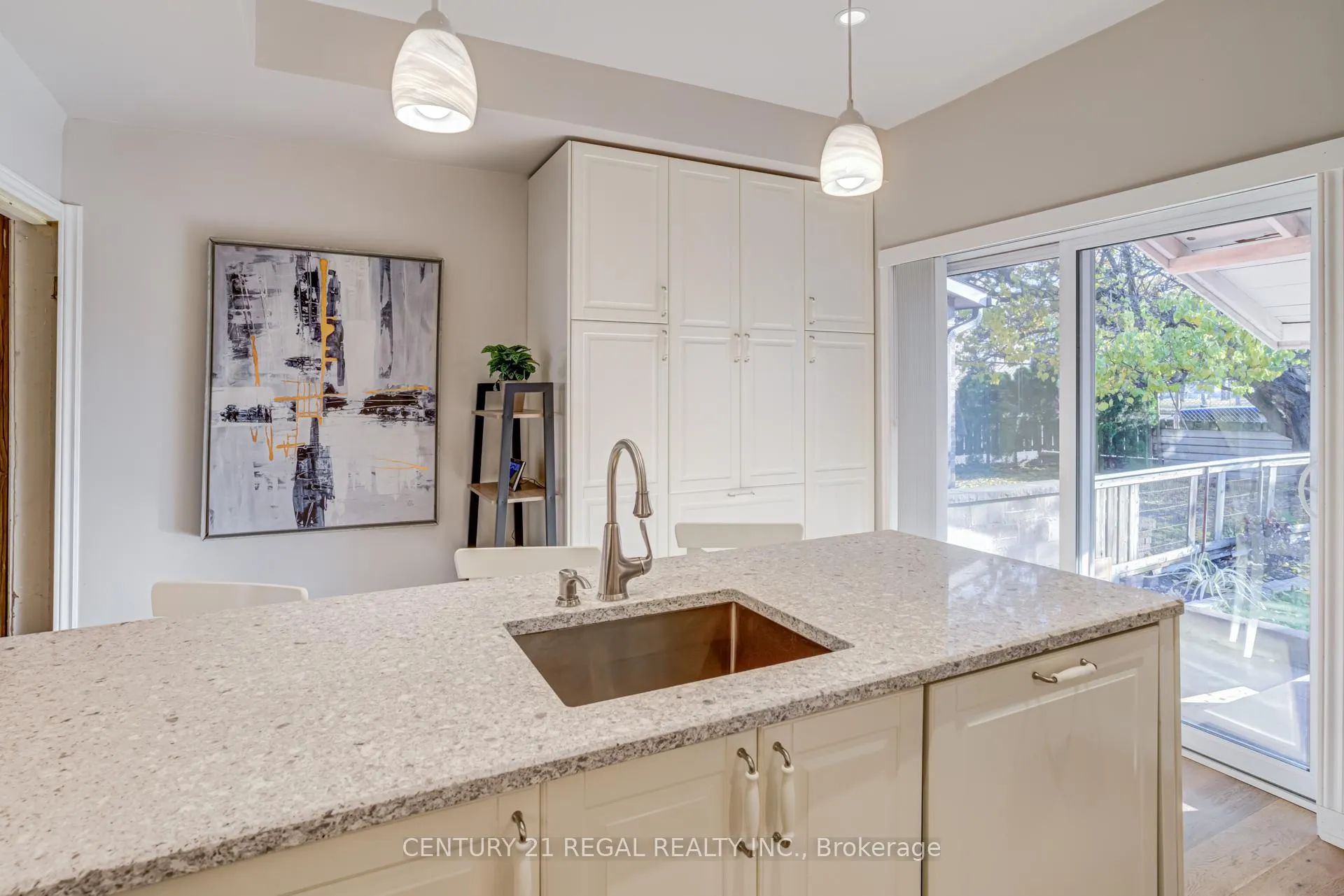 Photo 16 of 9 Mcneil Street, Hamilton, Central — HOMEH