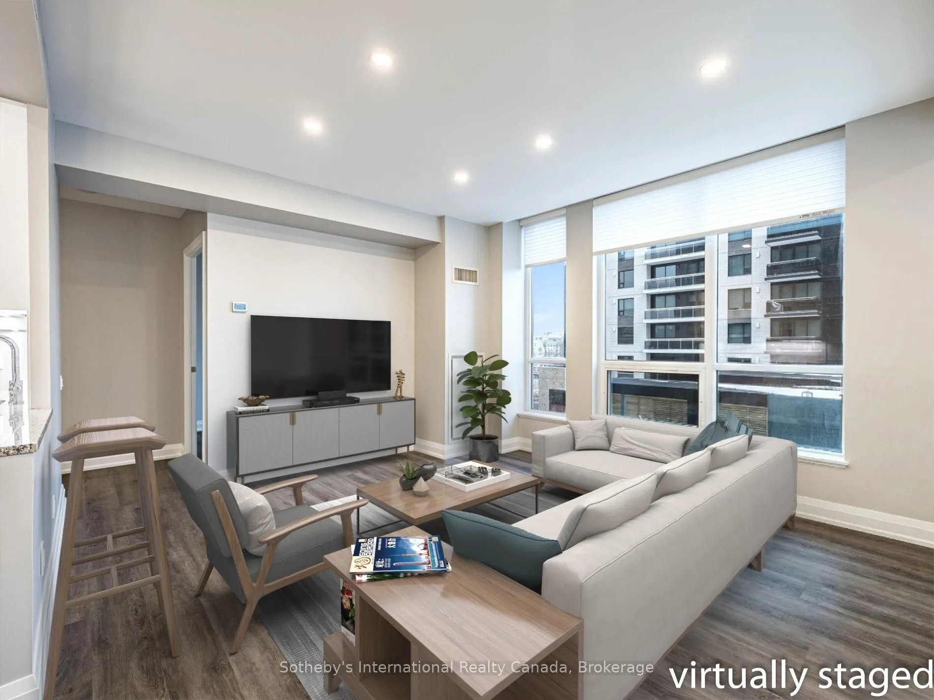 Photo 3 of Unit 407, 83 Redpath Avenue, Toronto, Mount Pleasant West — HOMEH