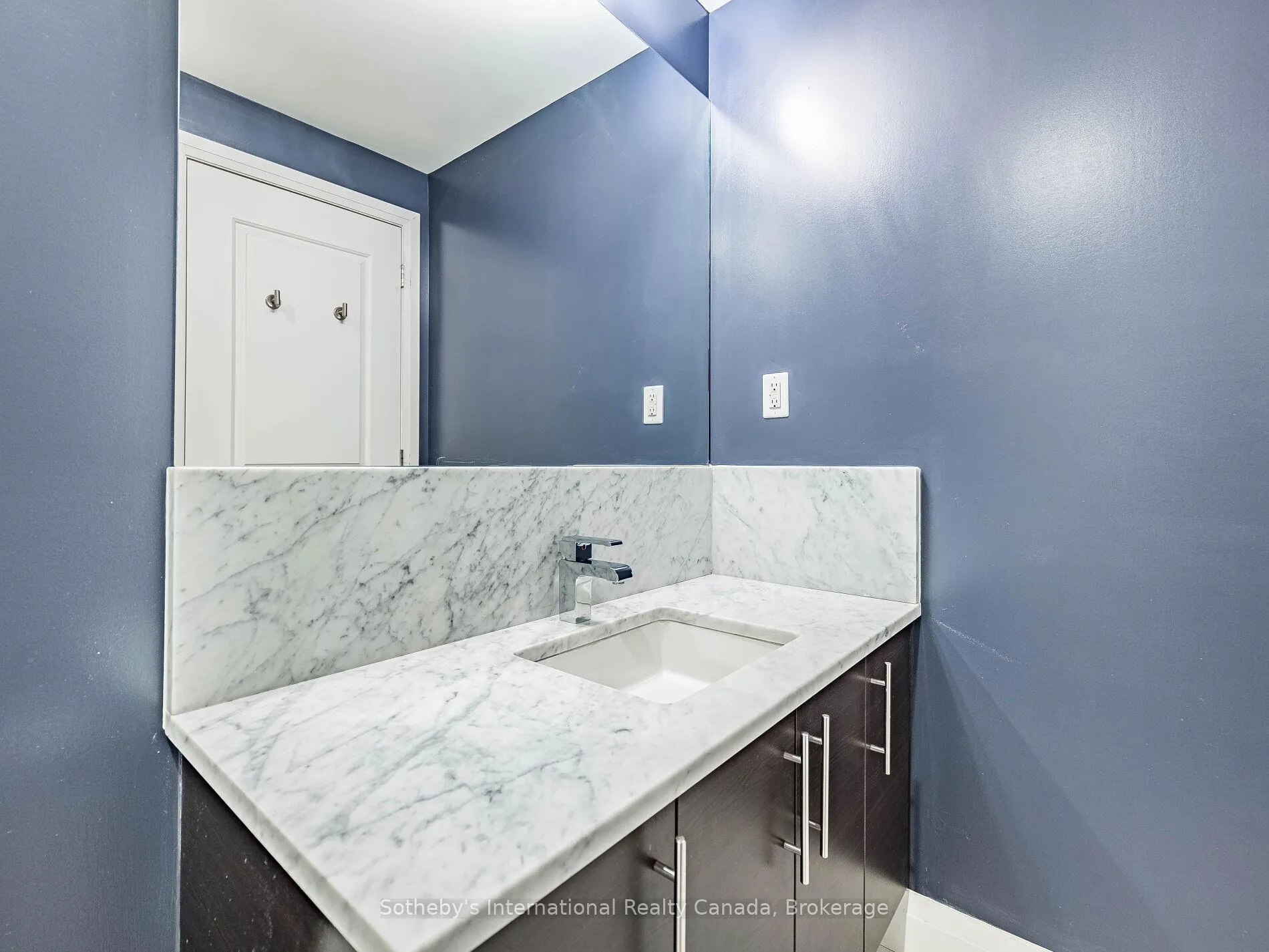 Photo 21 of Unit 407, 83 Redpath Avenue, Toronto, Mount Pleasant West — HOMEH