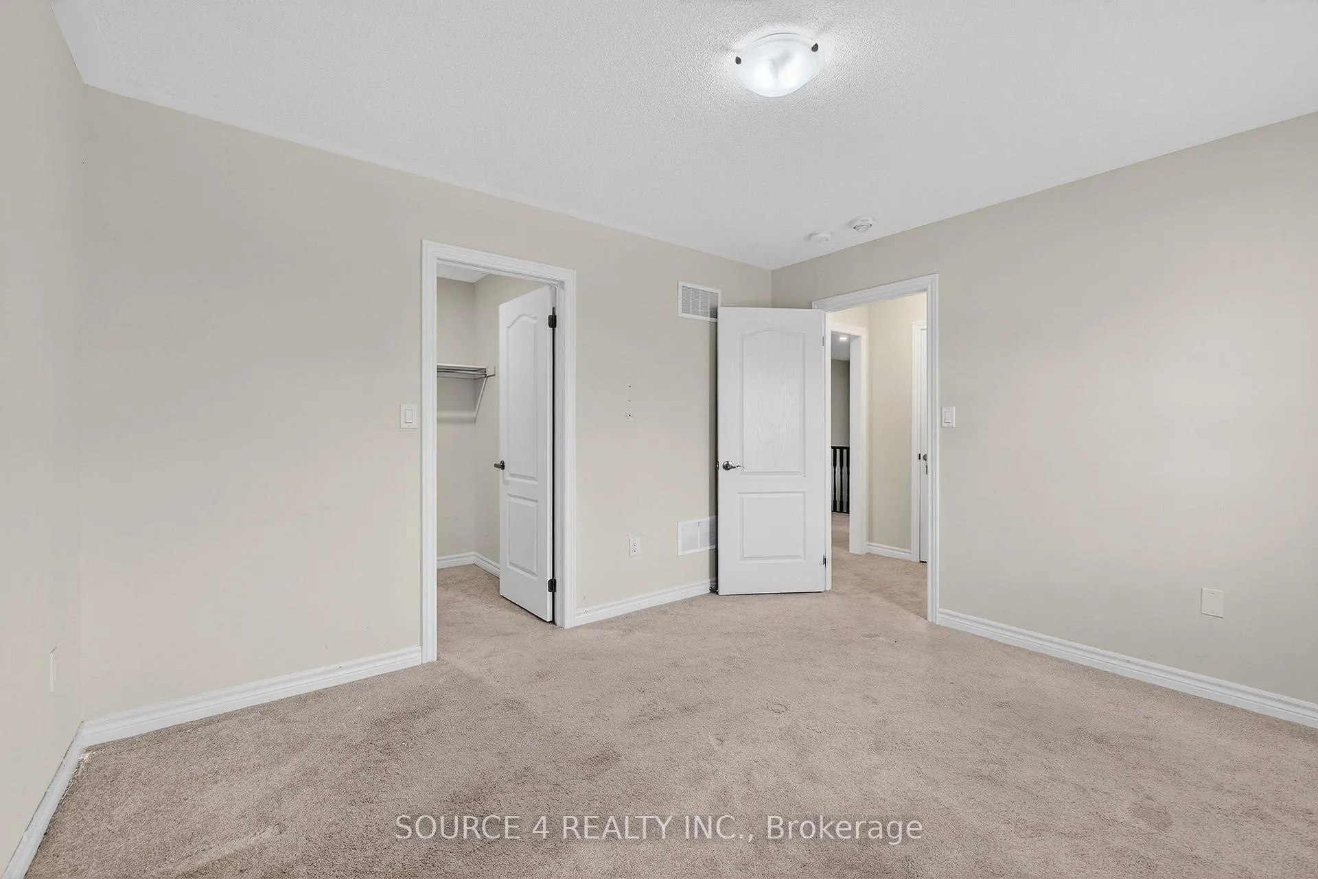 Photo 26 of 355 Danny Wheeler Boulevard, Georgina, Keswick North — HOMEH