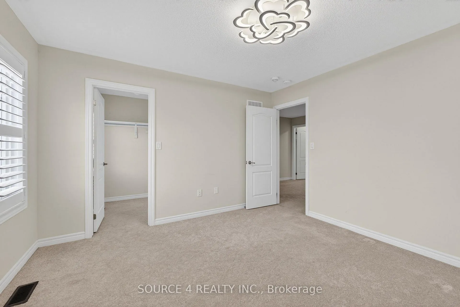 Photo 28 of 355 Danny Wheeler Boulevard, Georgina, Keswick North — HOMEH