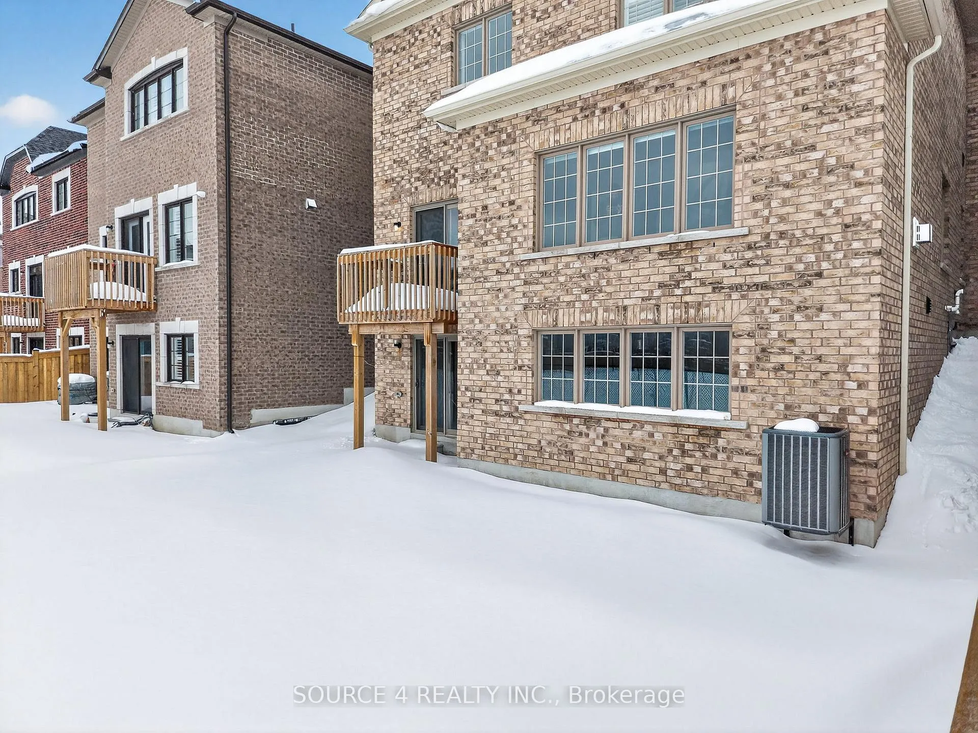Photo 37 of 355 Danny Wheeler Boulevard, Georgina, Keswick North — HOMEH