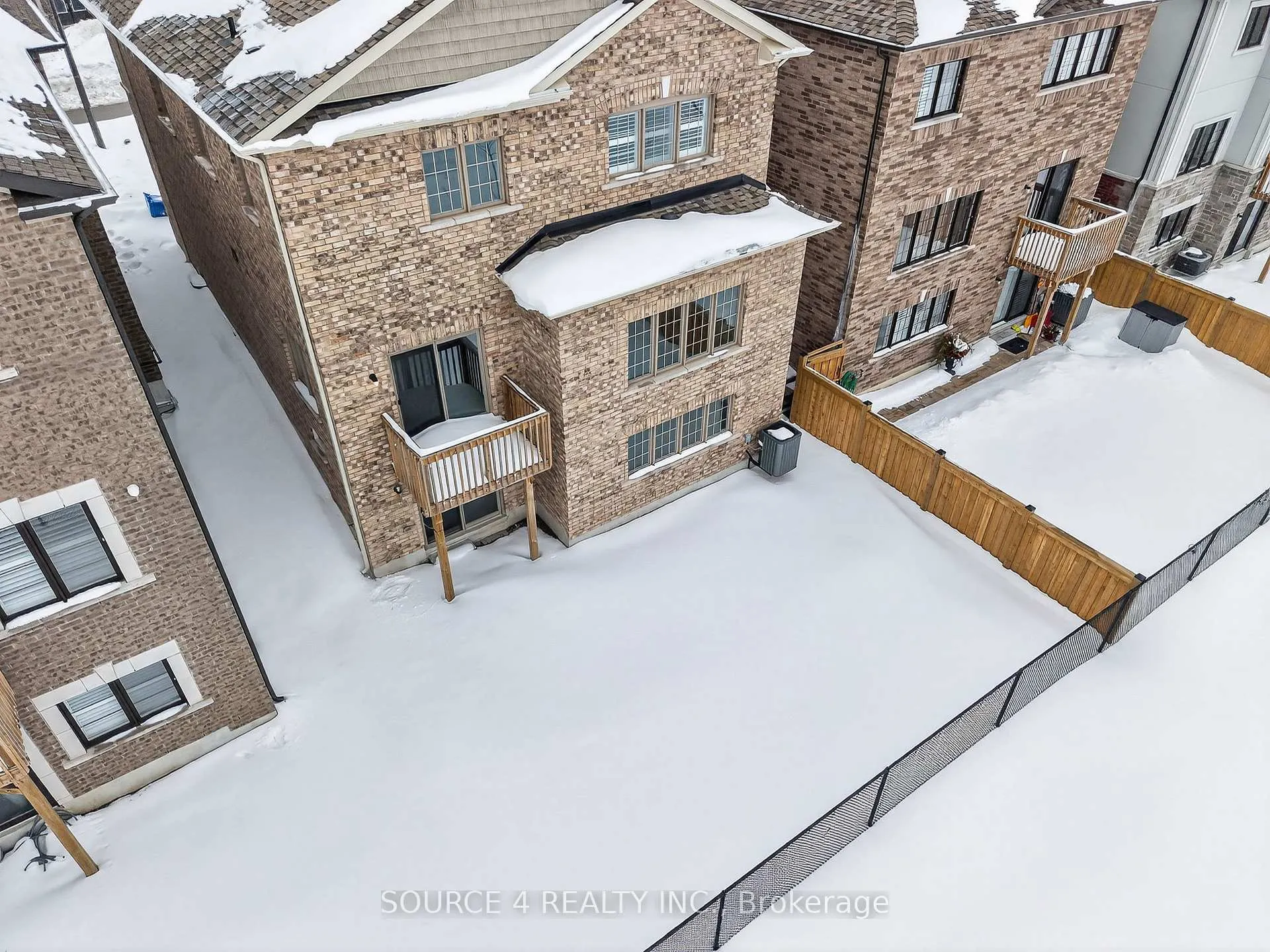 Photo 40 of 355 Danny Wheeler Boulevard, Georgina, Keswick North — HOMEH