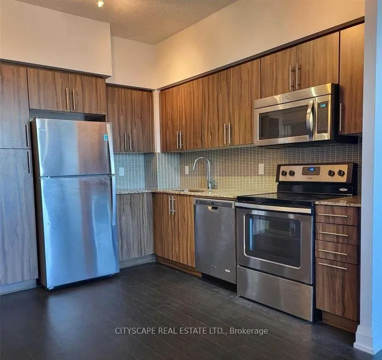 Photo 4 of Unit 1302, 65 Speers Road, Oakville, Central — HOMEH