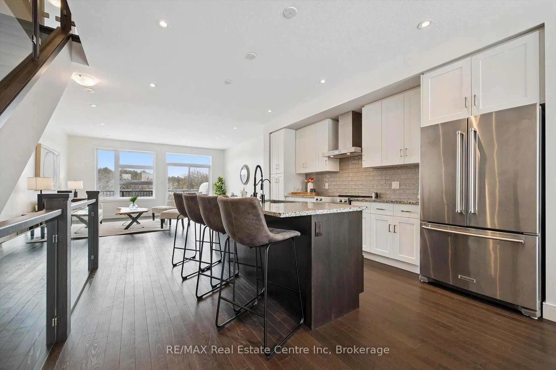 Photo 4 of Unit 71, 60 Arkell Road, Guelph, Kortright East — HOMEH