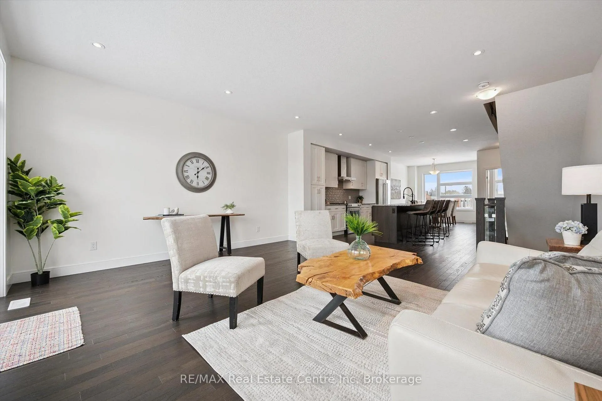 Photo 10 of Unit 71, 60 Arkell Road, Guelph, Kortright East — HOMEH