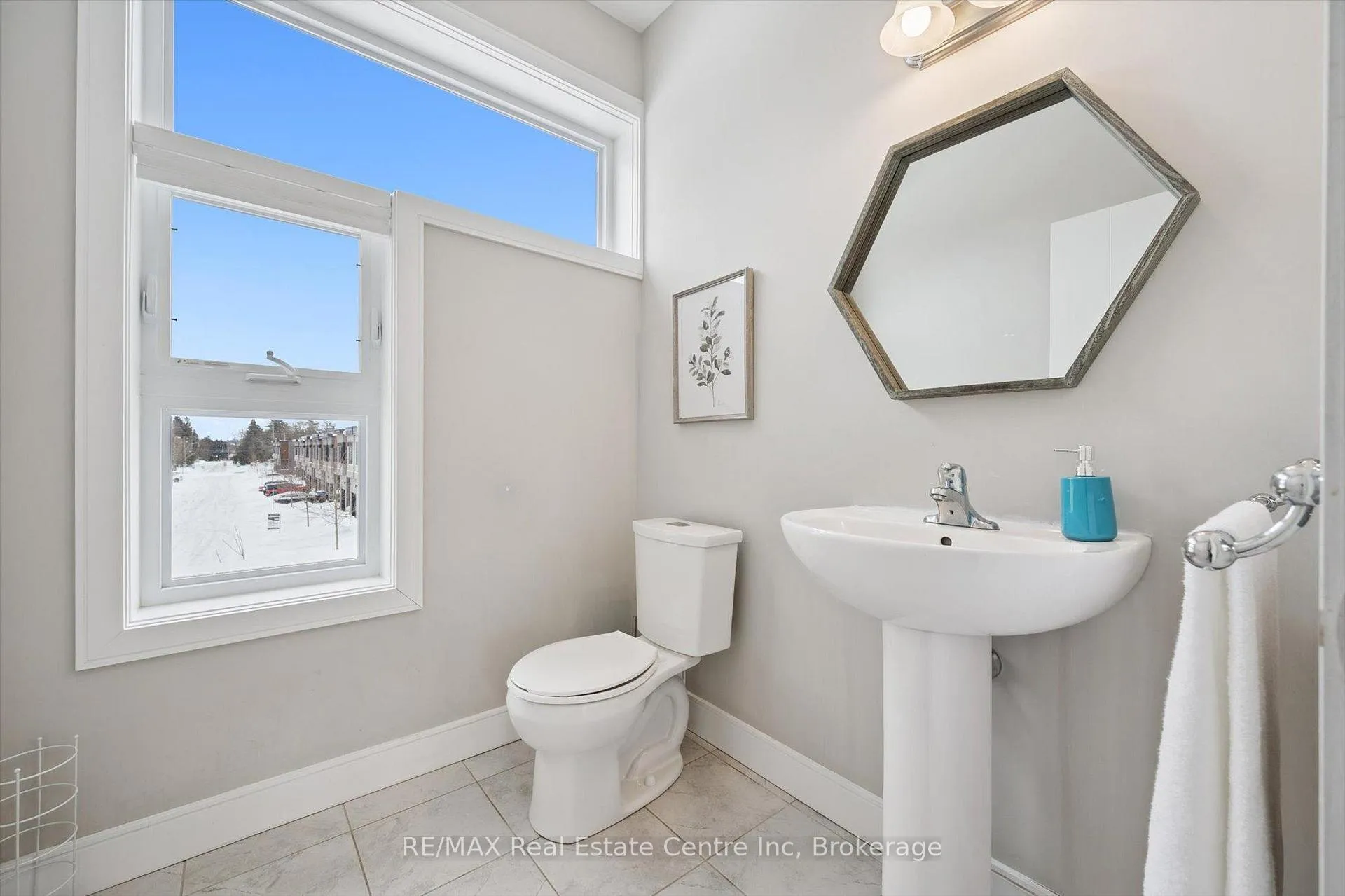 Photo 12 of Unit 71, 60 Arkell Road, Guelph, Kortright East — HOMEH