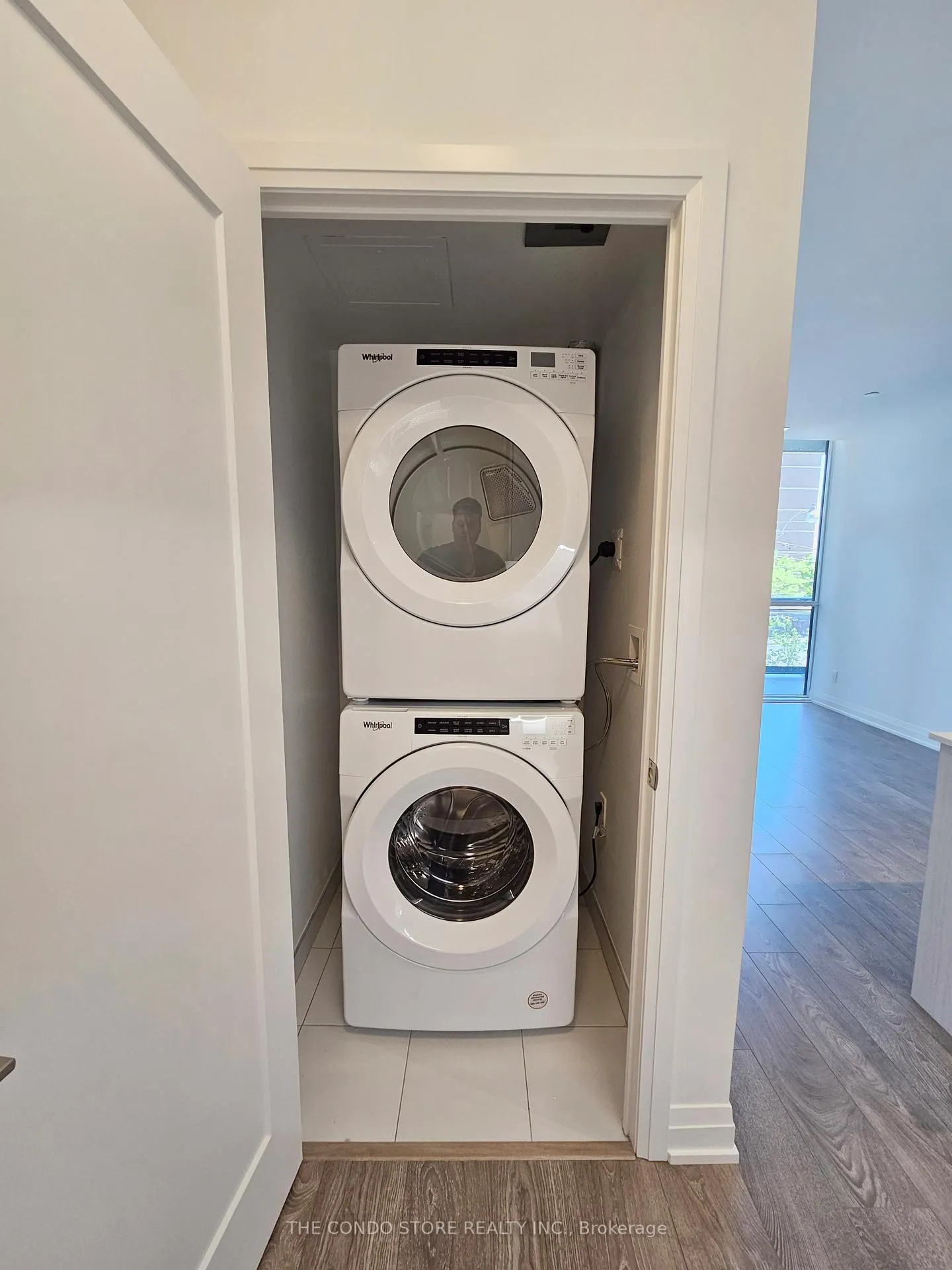 Photo 3 of Unit 208, 286 Main Street, Toronto, East End-Danforth — HOMEH