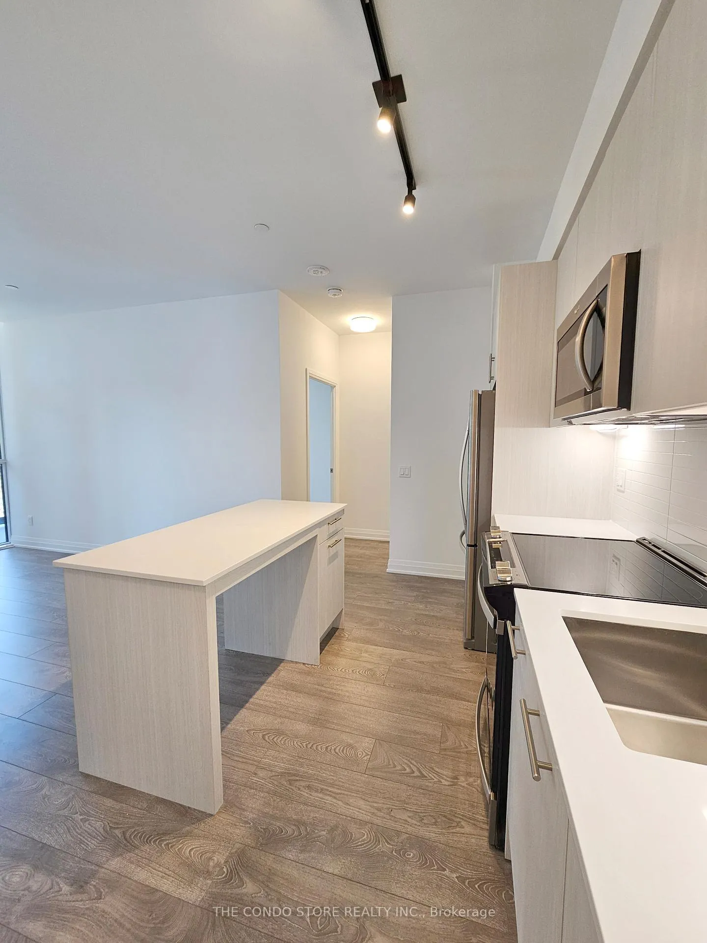 Photo 6 of Unit 208, 286 Main Street, Toronto, East End-Danforth — HOMEH