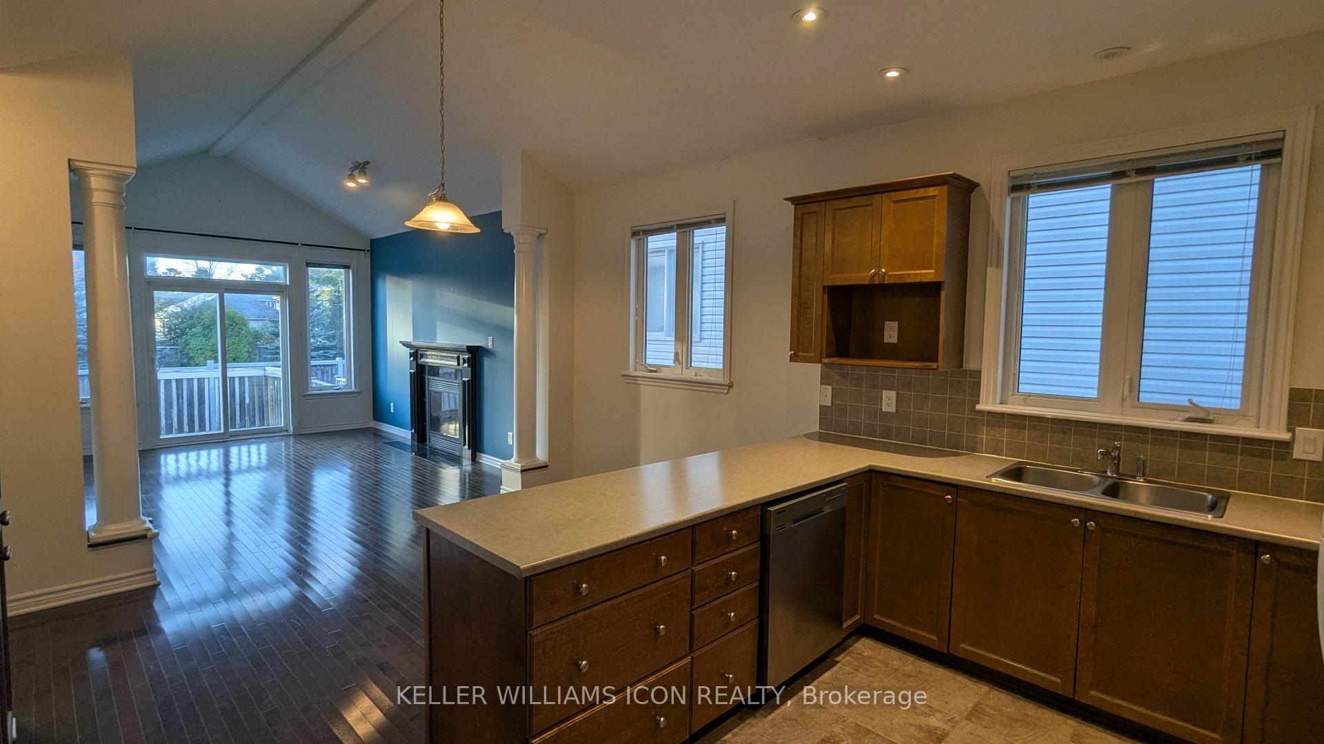 Photo 6 of 764 Fletcher Circle, Ottawa, Kanata - Kanata Lakes/Heritage Hills — HOMEH