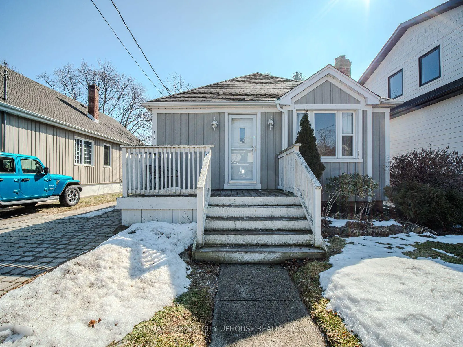 Front of 167 Dalhousie Avenue