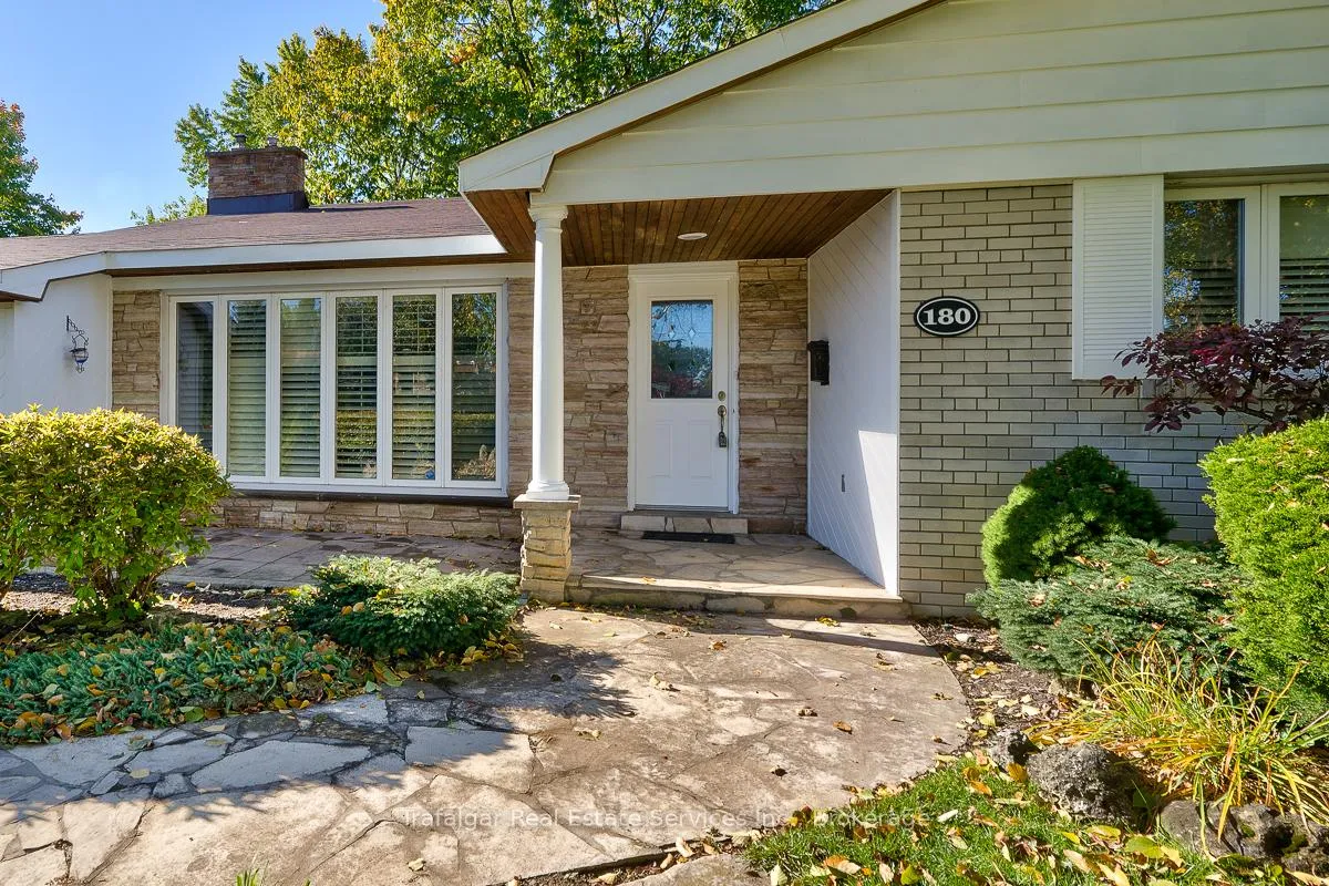 Photo 2 of 180 Tracina Drive, Oakville, Southwest — HOMEH