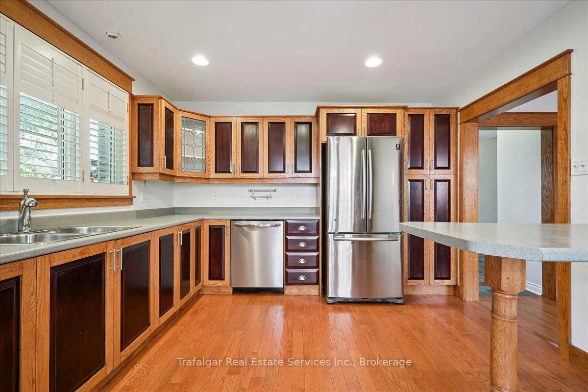 Photo 16 of 180 Tracina Drive, Oakville, Southwest — HOMEH