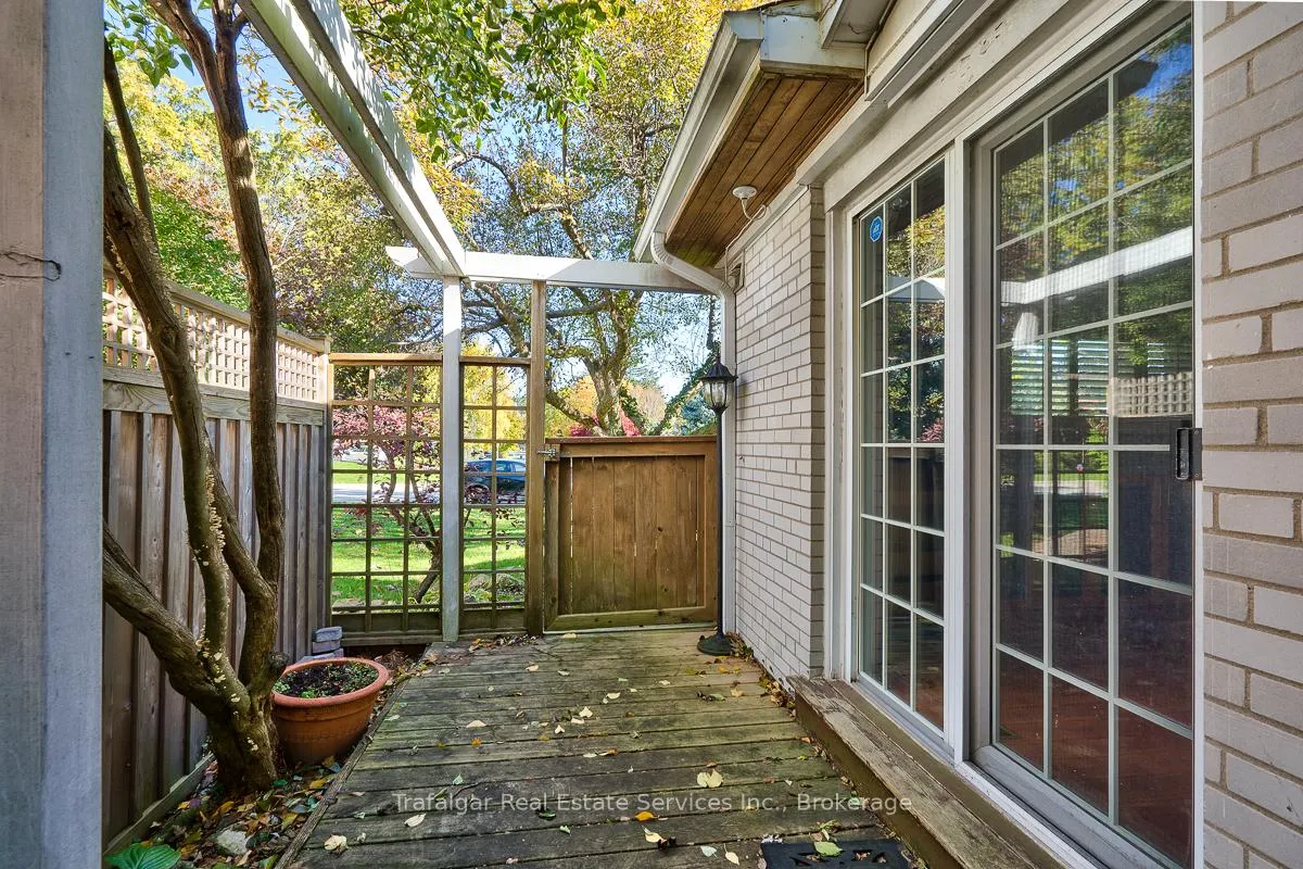 Photo 31 of 180 Tracina Drive, Oakville, Southwest — HOMEH
