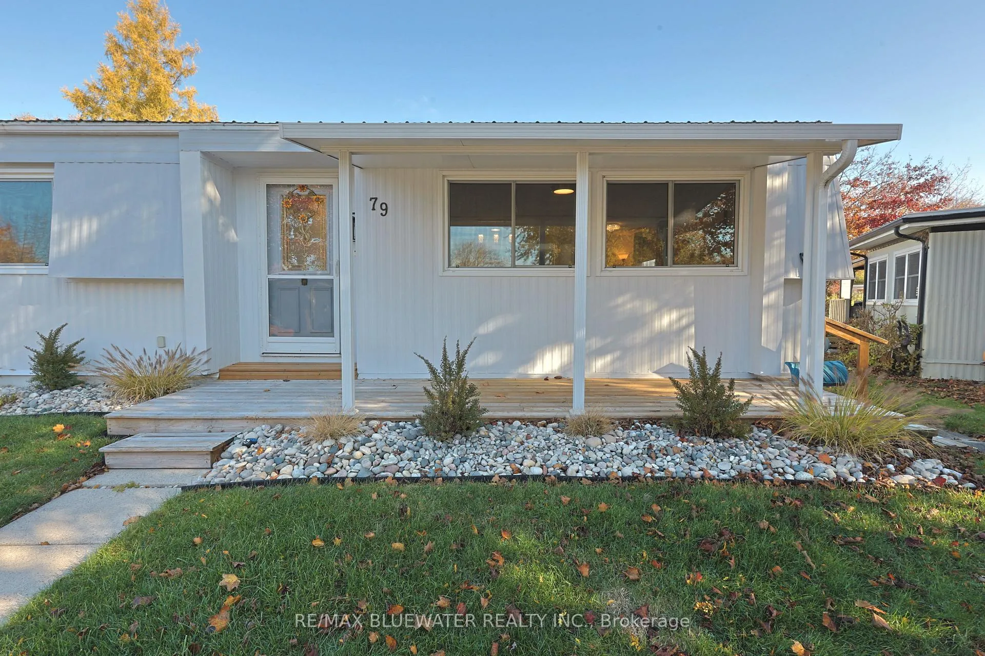 Photo 3 of 79 Pebble Beach Parkway, South Huron, Stephen — HOMEH