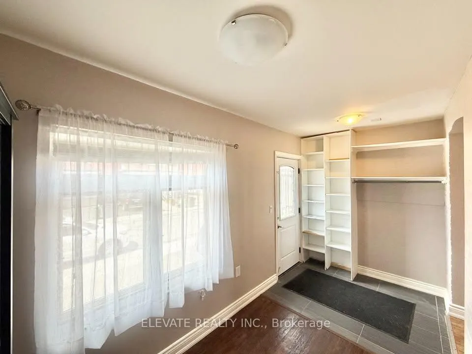Photo 9 of Unit 1, 8 Hatherley Road, Toronto, Caledonia-Fairbank — HOMEH
