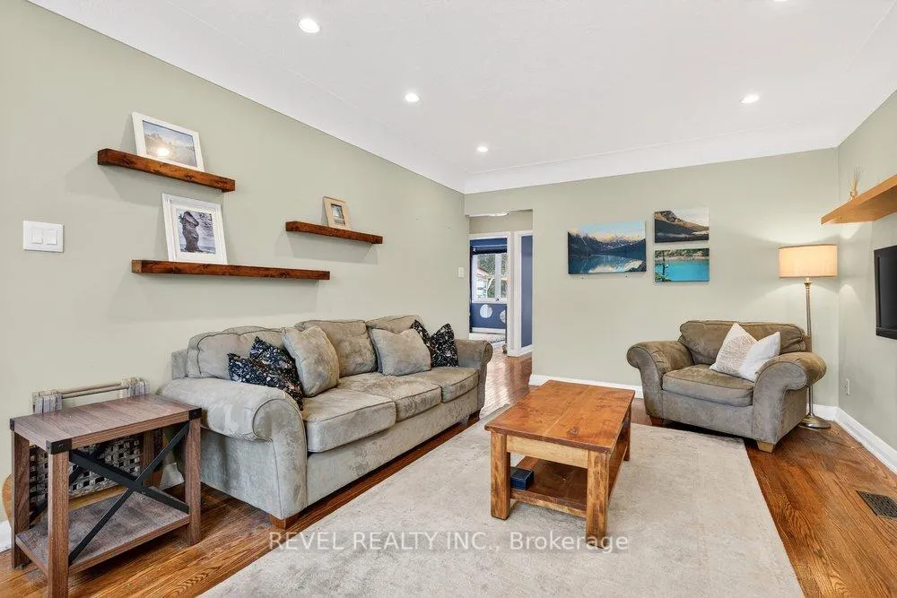 Photo 7 of 399 Pepper Drive, Burlington, Brant — HOMEH