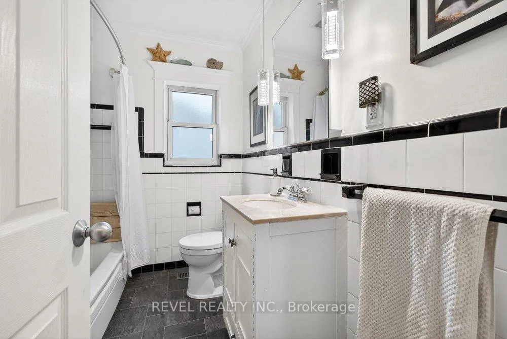 Photo 17 of 399 Pepper Drive, Burlington, Brant — HOMEH