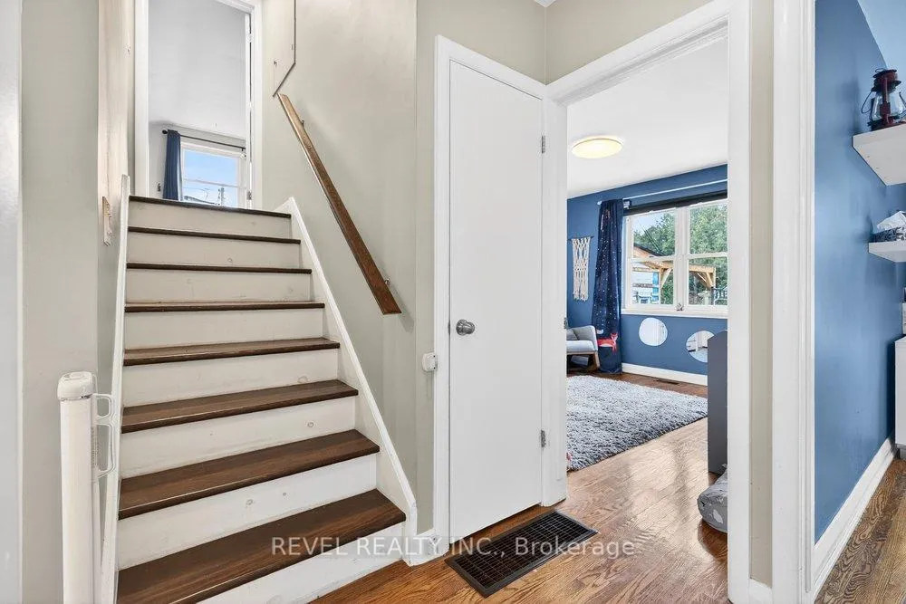 Photo 22 of 399 Pepper Drive, Burlington, Brant — HOMEH