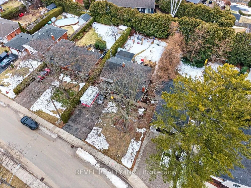 Photo 44 of 399 Pepper Drive, Burlington, Brant — HOMEH