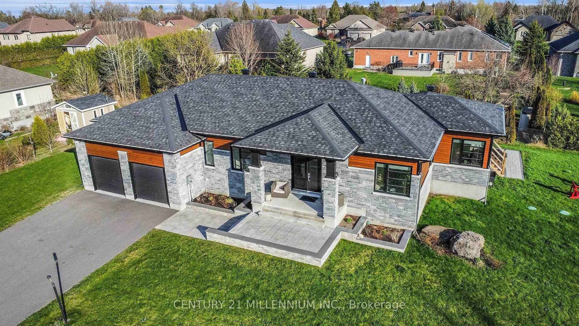 Photo 3 of 6470 Apple Orchard Road, Ottawa, Greely — HOMEH