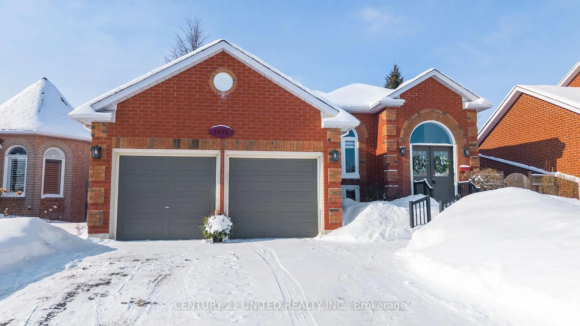 Photo 2 of 1455 Glenforest Crescent, Peterborough, Monaghan Ward 2 — HOMEH