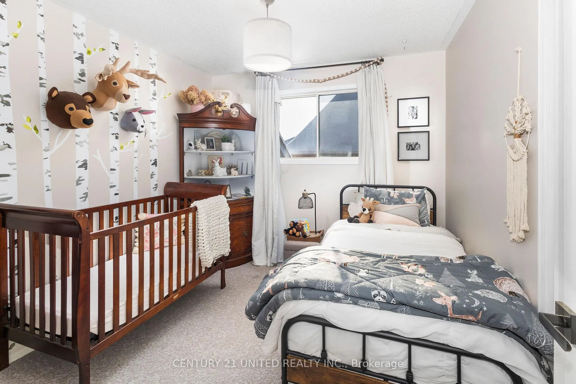 Photo 15 of 1455 Glenforest Crescent, Peterborough, Monaghan Ward 2 — HOMEH