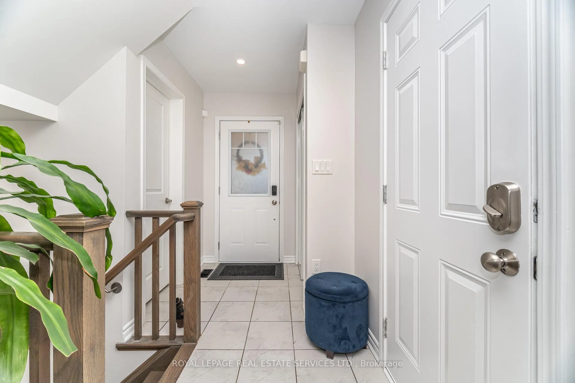Photo 4 of 290 Beasley Terrace, Milton, Ford — HOMEH