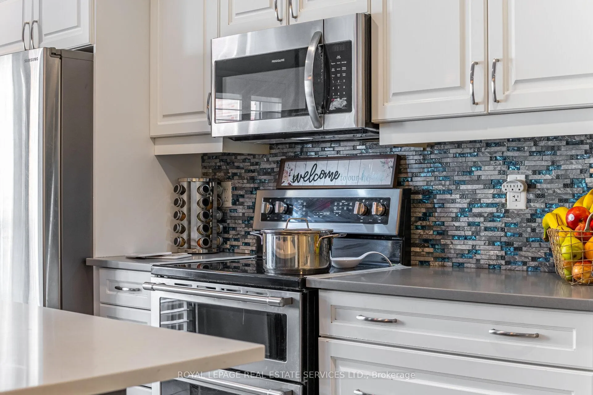 Photo 9 of 290 Beasley Terrace, Milton, Ford — HOMEH