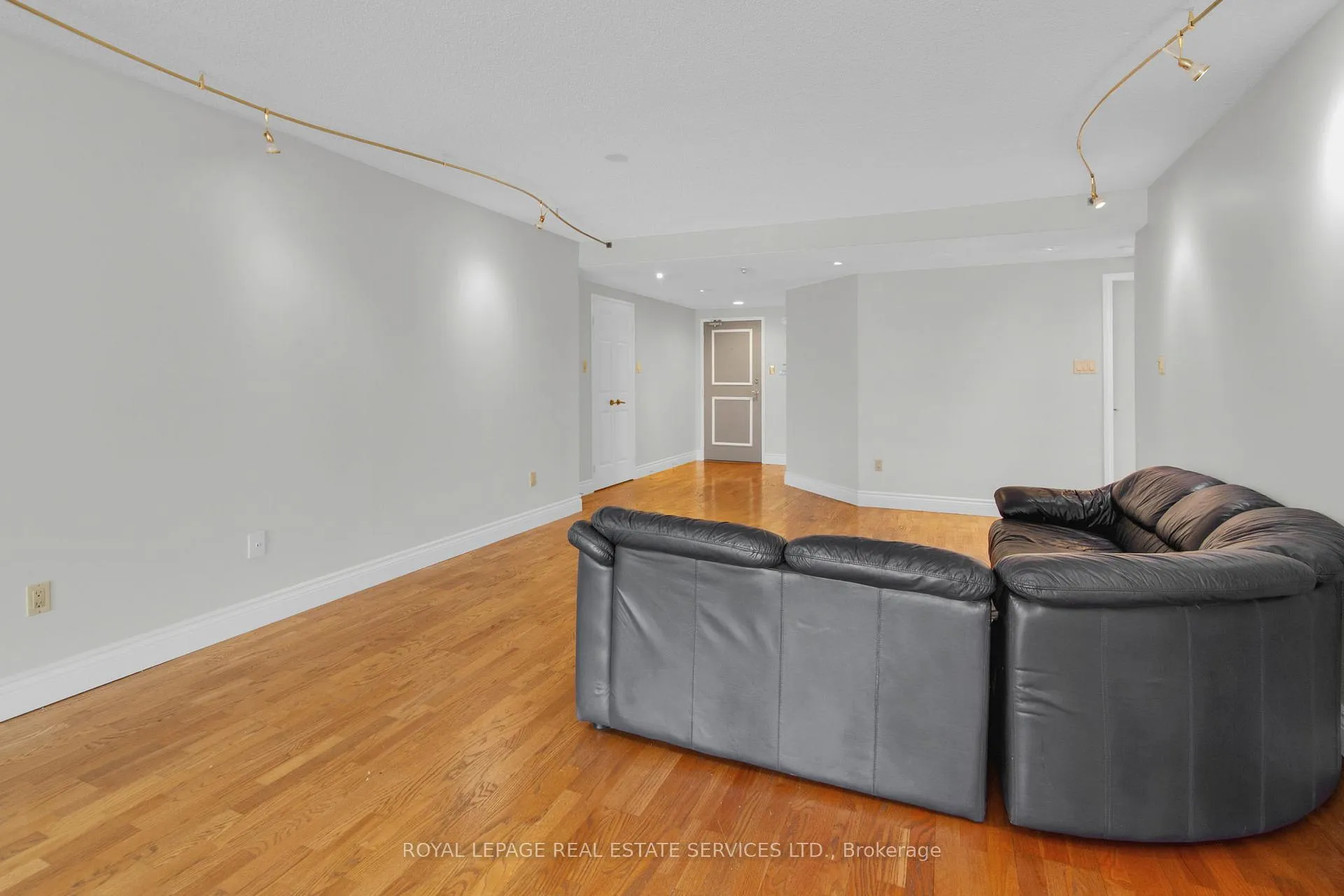 Photo 9 of Unit 609, 130 Carlton Street, Toronto, Cabbagetown-South St. James Town — HOMEH