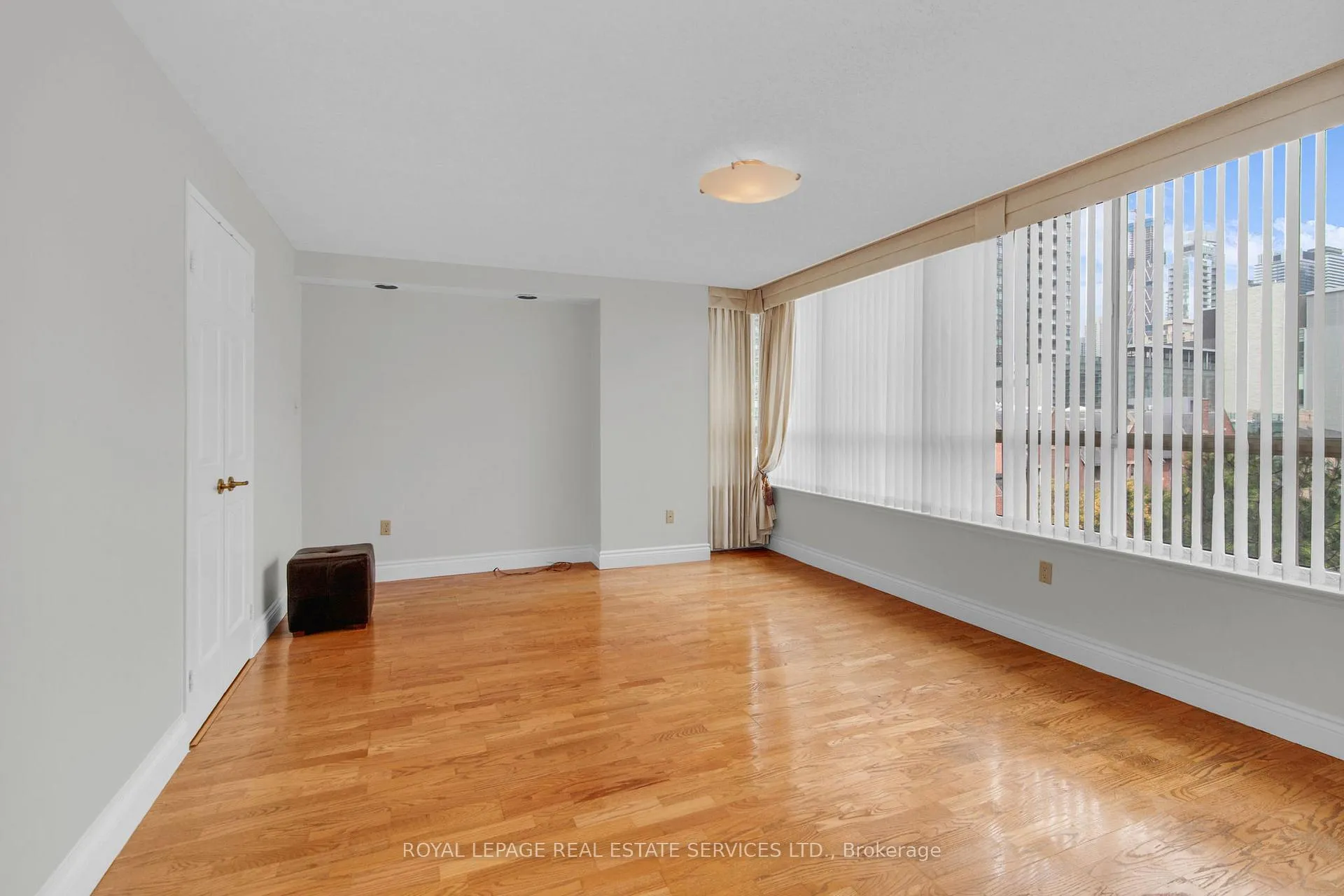 Photo 16 of Unit 609, 130 Carlton Street, Toronto, Cabbagetown-South St. James Town — HOMEH