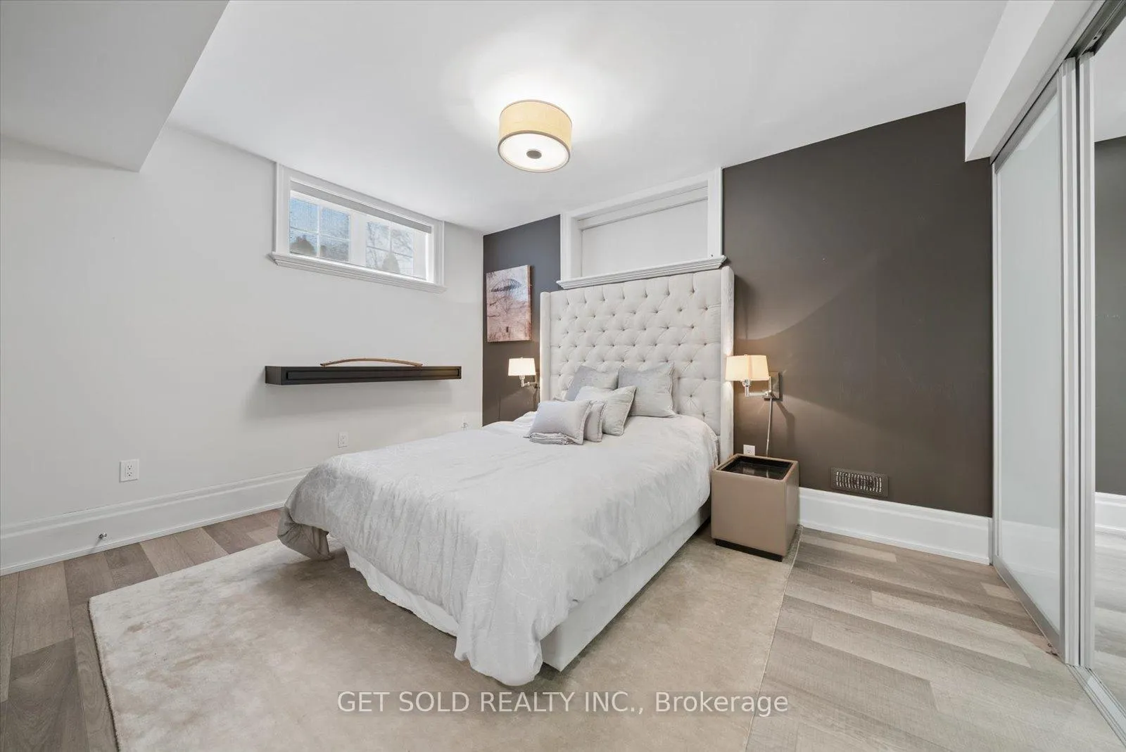 Photo 41 of 8 Thornhill Avenue, Vaughan, Uplands — HOMEH