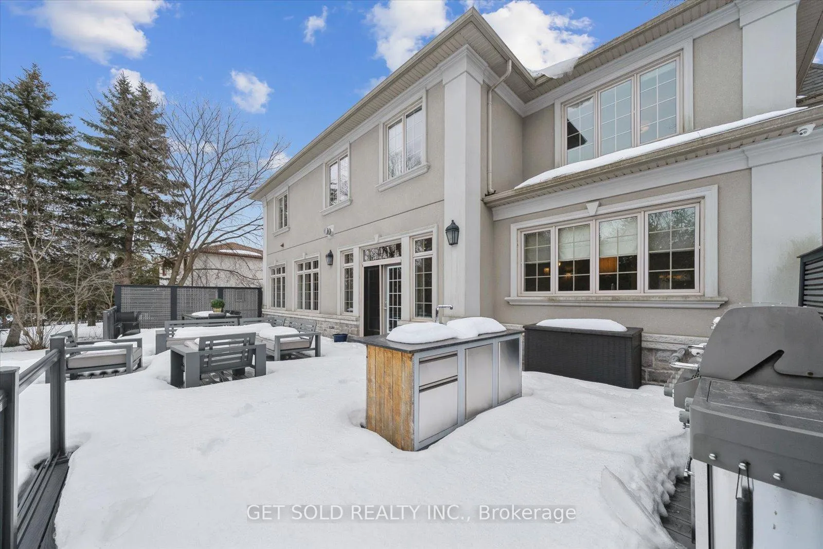 Photo 45 of 8 Thornhill Avenue, Vaughan, Uplands — HOMEH