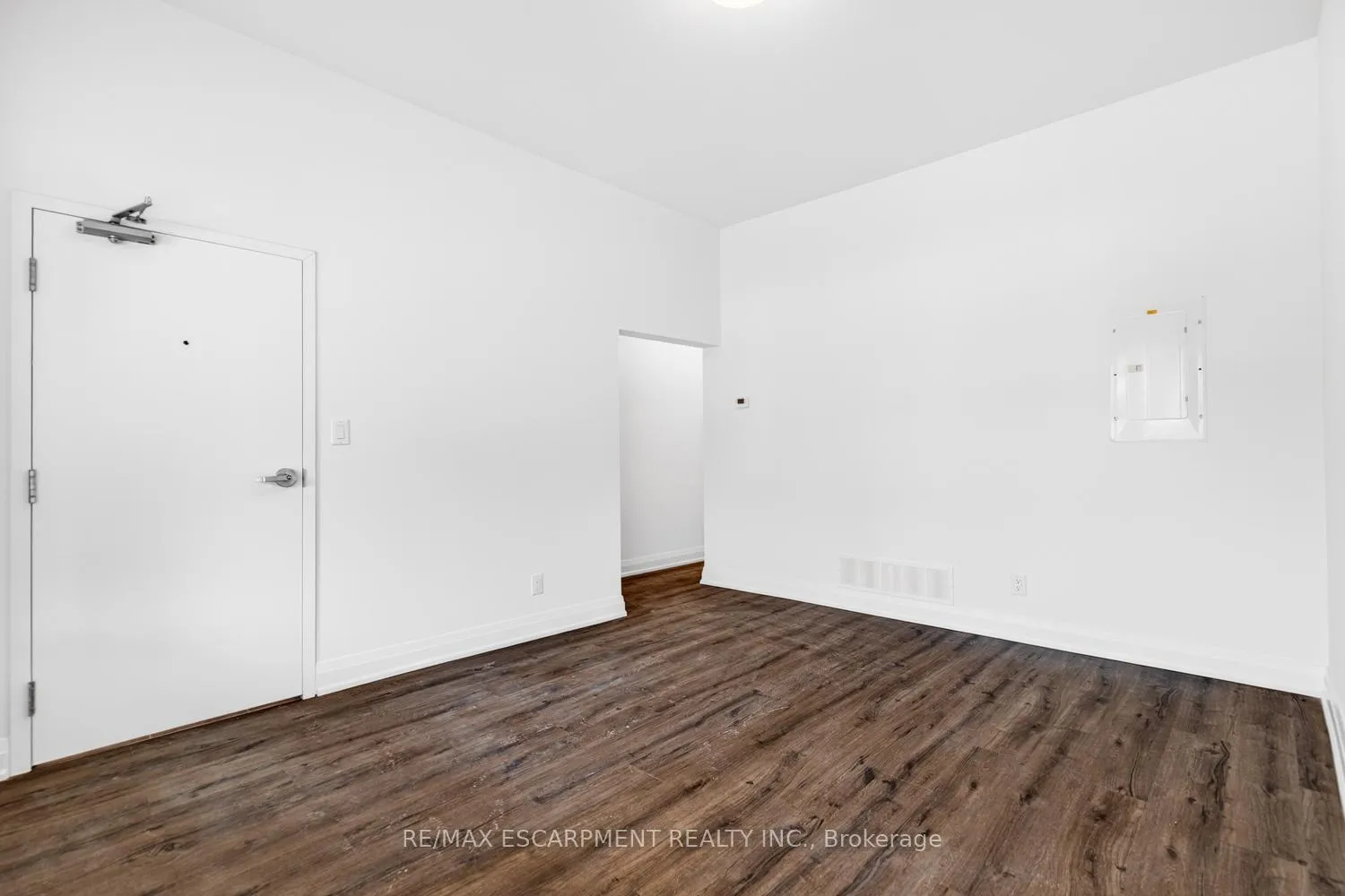 Photo 7 of Unit 1, 253 St Clair Boulevard, Hamilton, St. Clair — HOMEH