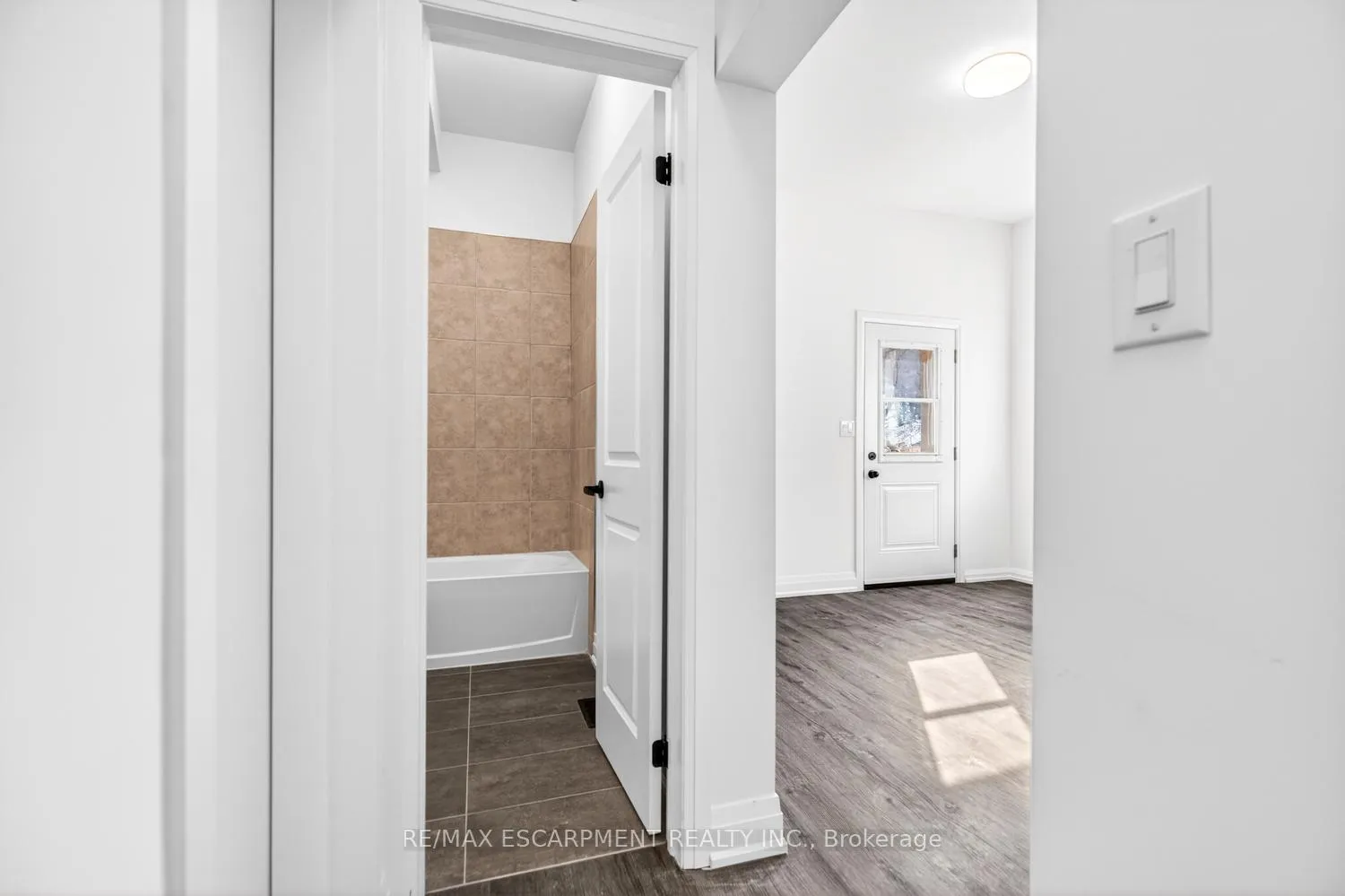 Photo 16 of Unit 1, 253 St Clair Boulevard, Hamilton, St. Clair — HOMEH
