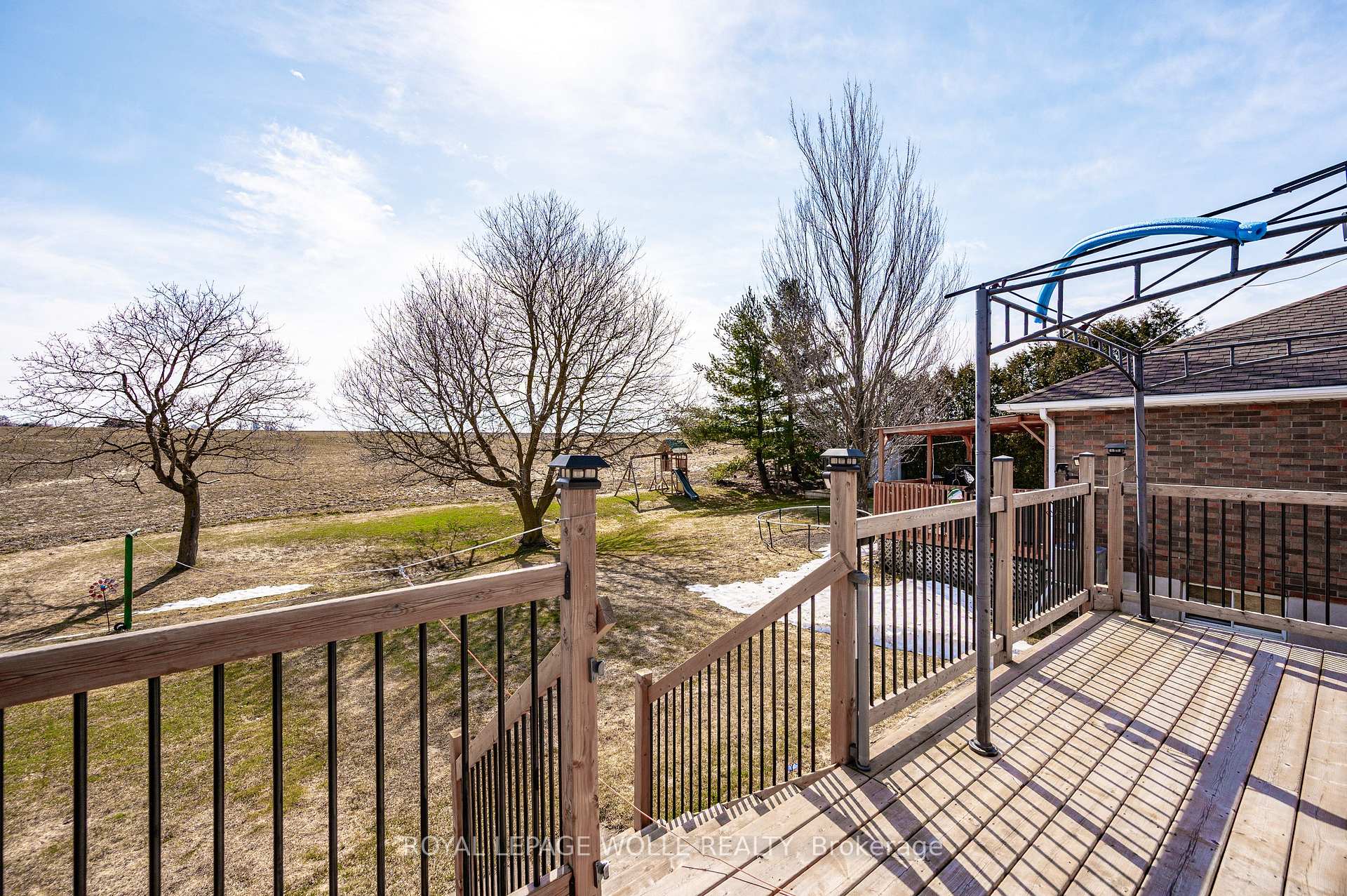 Photo 23 of 29 Bonniewood Drive, Mapleton, Rural Mapleton — HOMEH