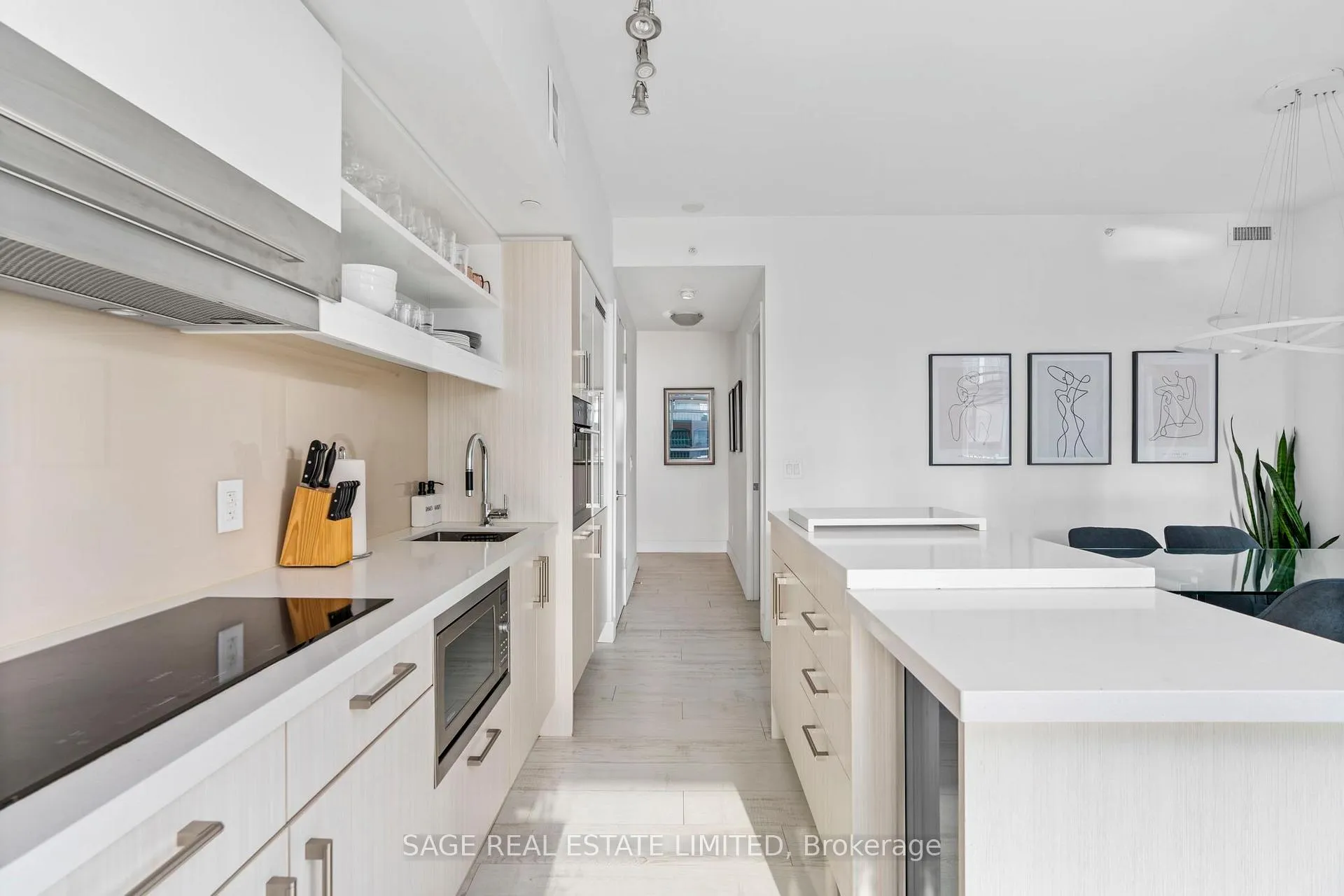 Photo 6 of Unit 903, 39 Sherbourne Street, Toronto, Moss Park — HOMEH