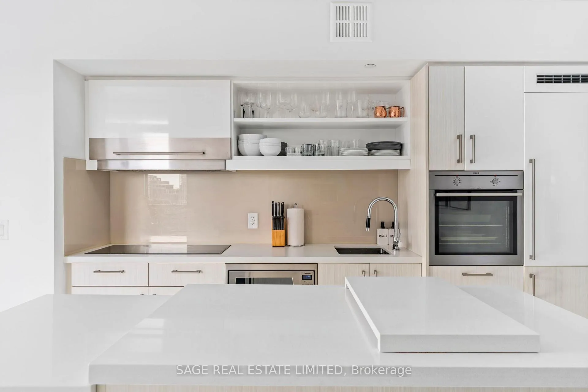 Photo 8 of Unit 903, 39 Sherbourne Street, Toronto, Moss Park — HOMEH