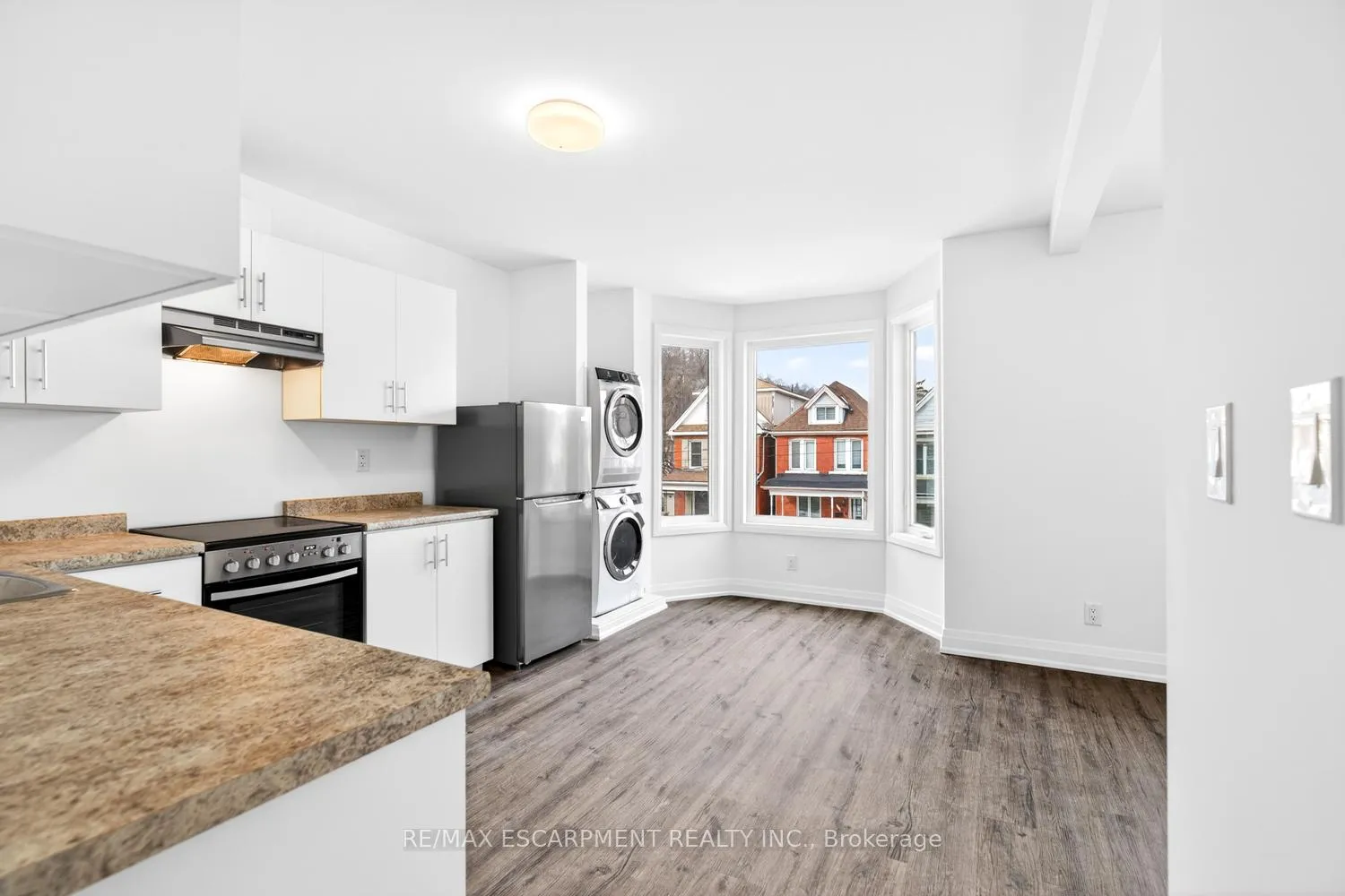 Photo 10 of Unit 2, 253 St Clair Boulevard, Hamilton, St. Clair — HOMEH