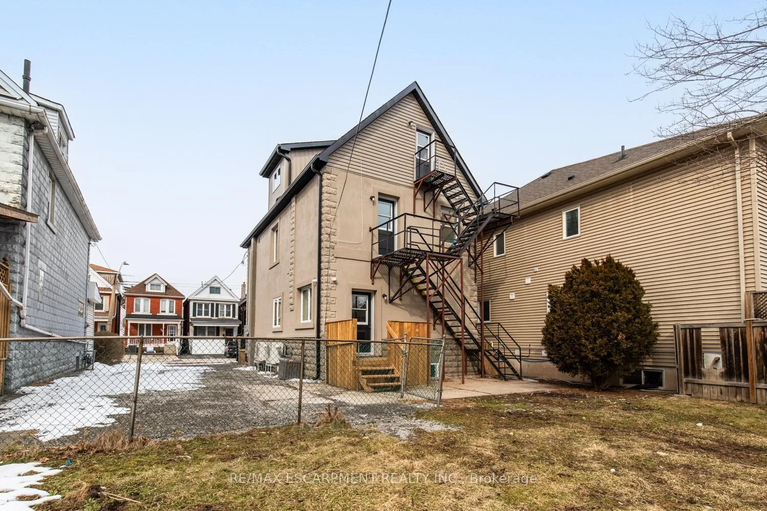 Photo 23 of Unit 2, 253 St Clair Boulevard, Hamilton, St. Clair — HOMEH