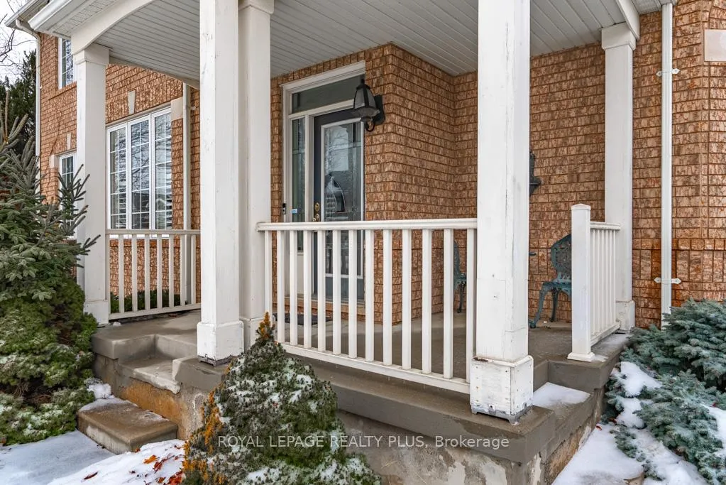 Photo 6 of 854 McDuffe Crescent, Milton, Beaty — HOMEH