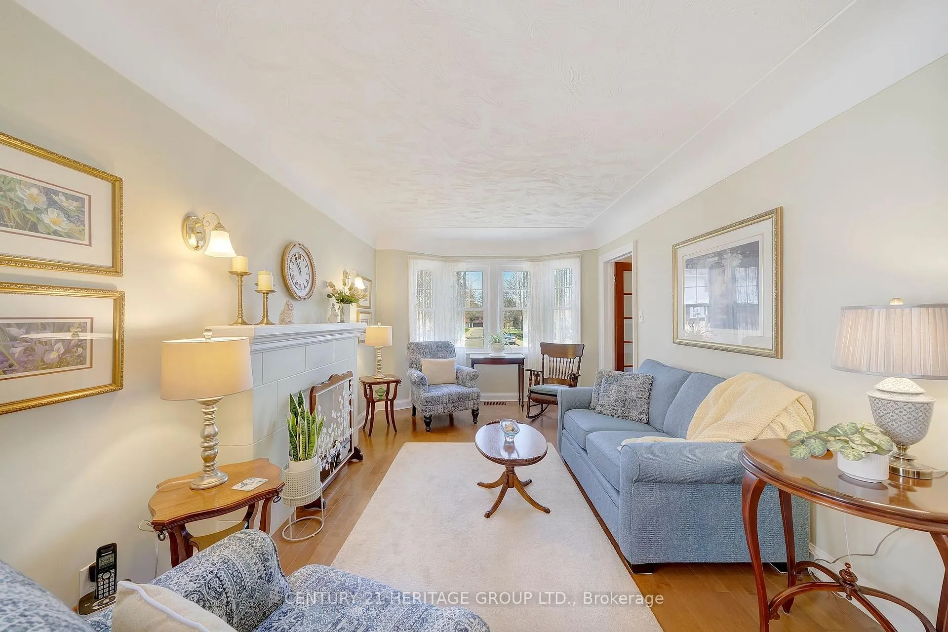 Photo 7 of 22 Churchill Avenue, Hamilton, Centremount — HOMEH